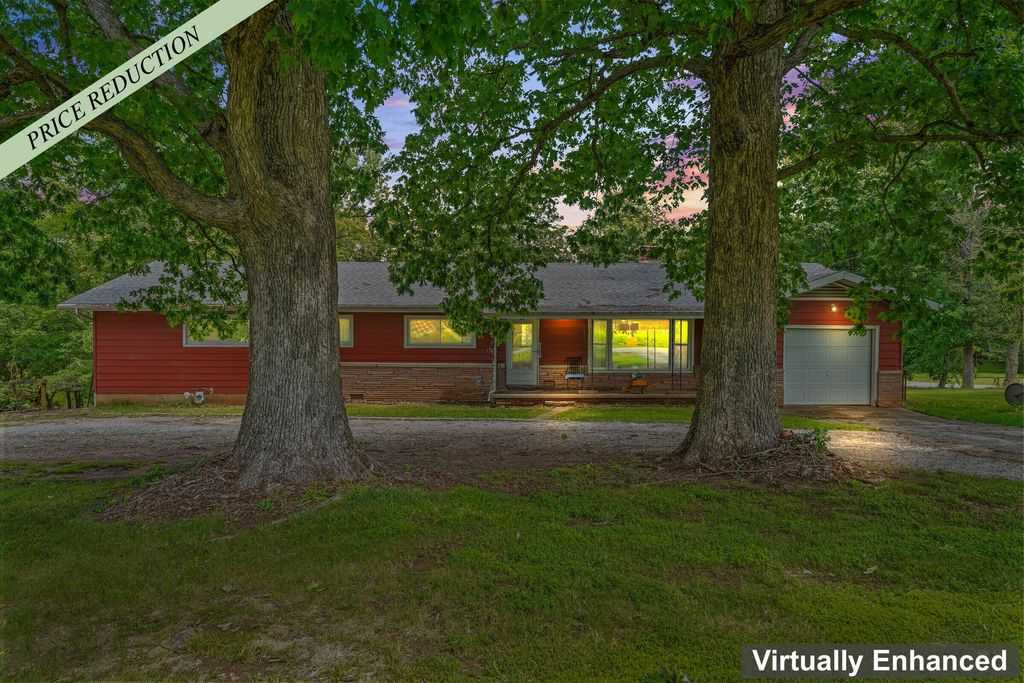 4587 East Farm Road 136, Springfield, MO 65809