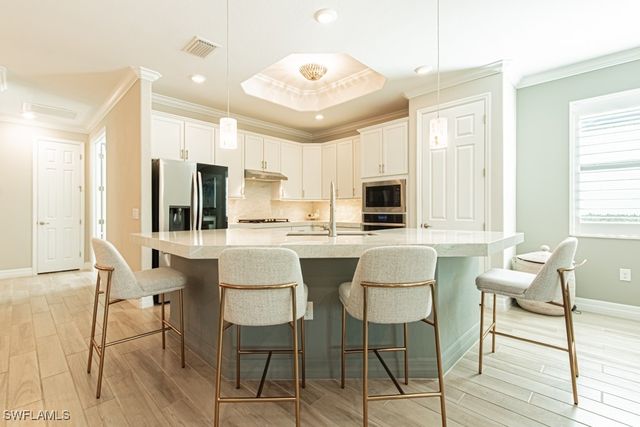 1869 MUSTIQUE ST, Naples, FL 34120