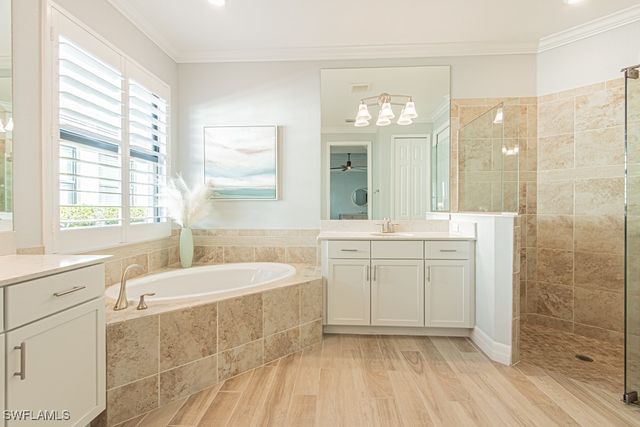 1869 MUSTIQUE ST, Naples, FL 34120