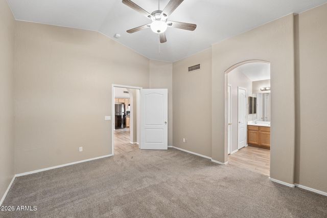 18642 N 42ND Street, Phoenix, AZ 85050