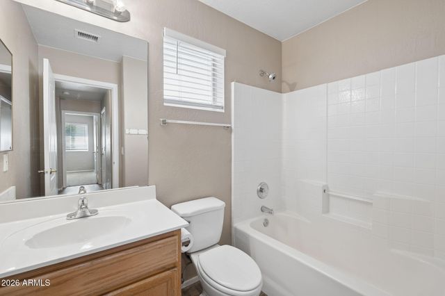 18642 N 42ND Street, Phoenix, AZ 85050