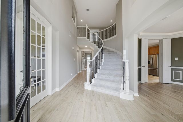 3960 Pebble Brook Drive, League City, TX 77573