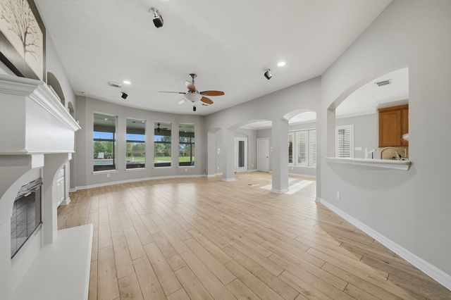 3960 Pebble Brook Drive, League City, TX 77573