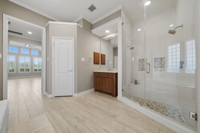 3960 Pebble Brook Drive, League City, TX 77573
