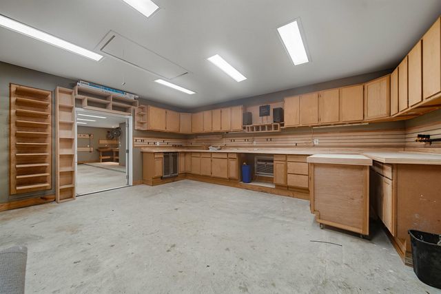 3960 Pebble Brook Drive, League City, TX 77573