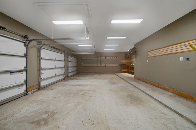 3960 Pebble Brook Drive, League City, TX 77573