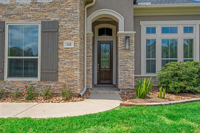 122 Coral Bells Court, Conroe, TX 77304