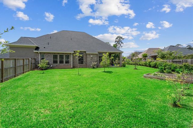 122 Coral Bells Court, Conroe, TX 77304