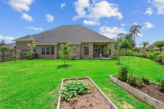 122 Coral Bells Court, Conroe, TX 77304