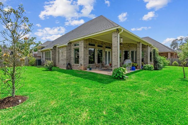 122 Coral Bells Court, Conroe, TX 77304