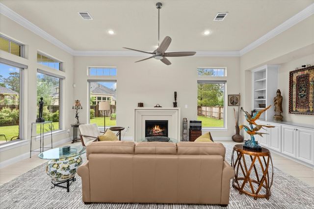 122 Coral Bells Court, Conroe, TX 77304