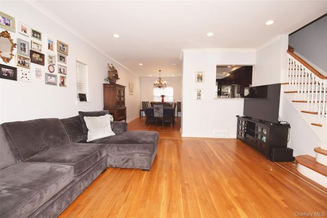 10548 65th Road, Forest Hills, NY 11375