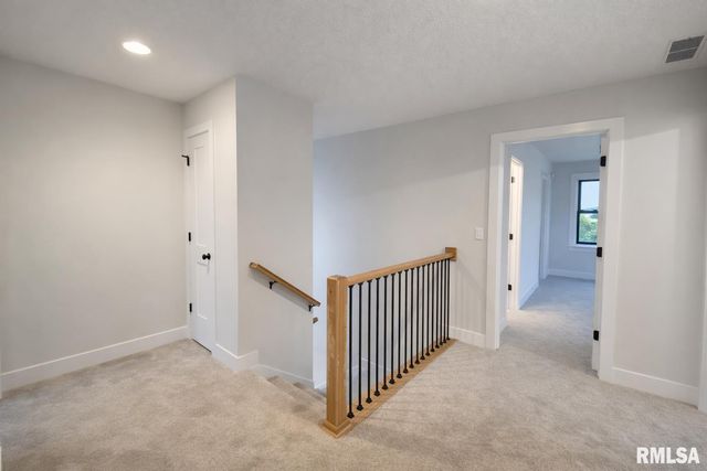 2620 W ARDEN Way, Dunlap, IL 61525