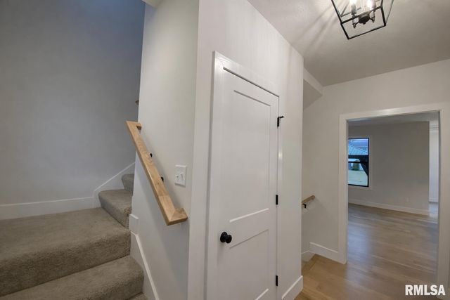 2620 W ARDEN Way, Dunlap, IL 61525