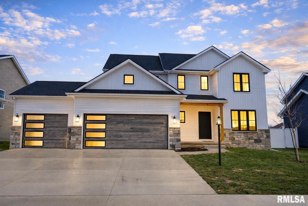 2620 W ARDEN Way, Dunlap, IL 61525