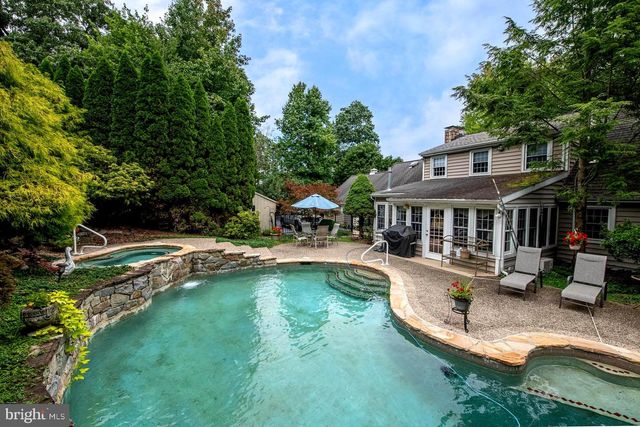 273 OLD STATE RD, Royersford, PA 19468