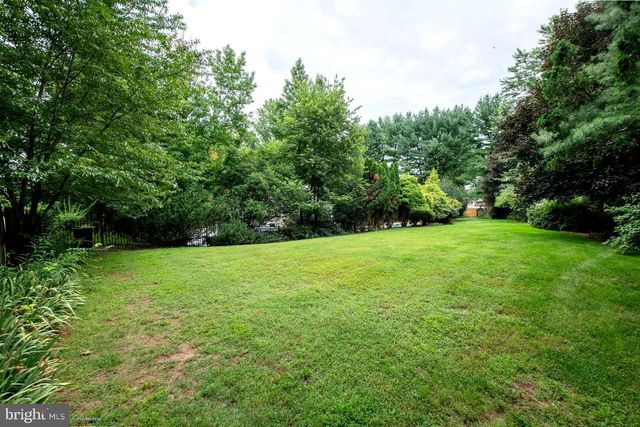 273 OLD STATE RD, Royersford, PA 19468