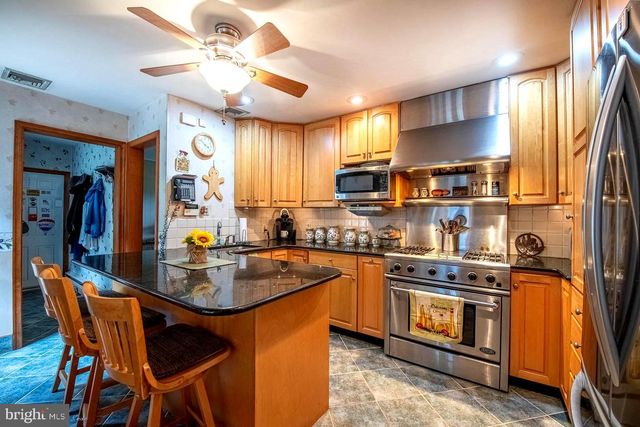 273 OLD STATE RD, Royersford, PA 19468
