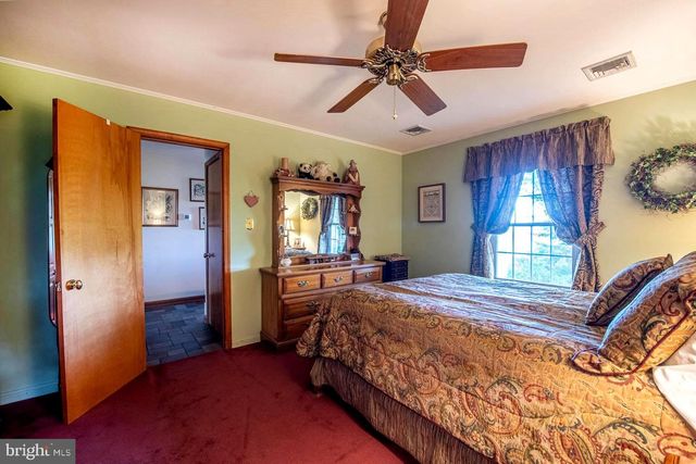 273 OLD STATE RD, Royersford, PA 19468