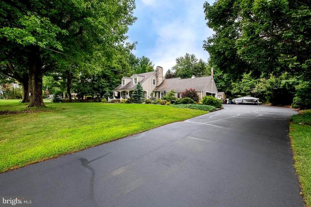 273 OLD STATE RD, Royersford, PA 19468