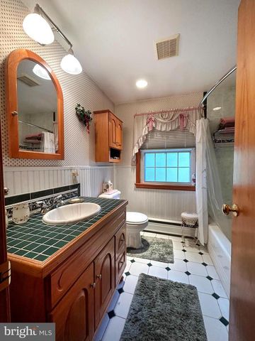 273 OLD STATE RD, Royersford, PA 19468