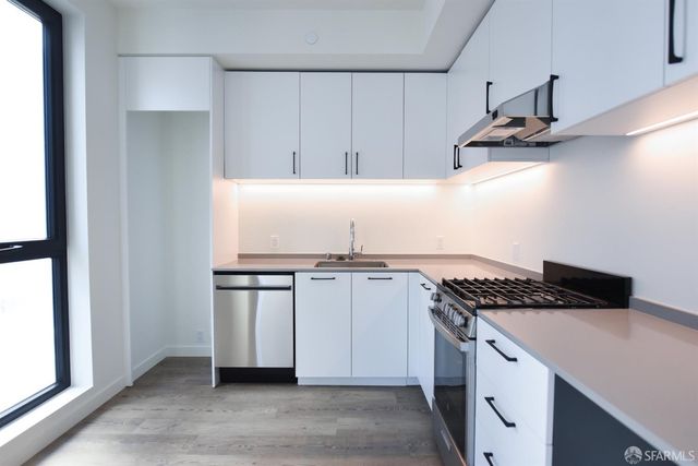 395 6th Street 214, San Francisco, CA 94107