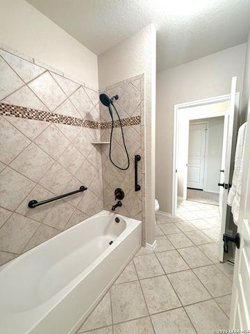 12727 Gruene Pass, San Antonio, TX 78253