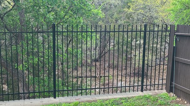 12727 Gruene Pass, San Antonio, TX 78253