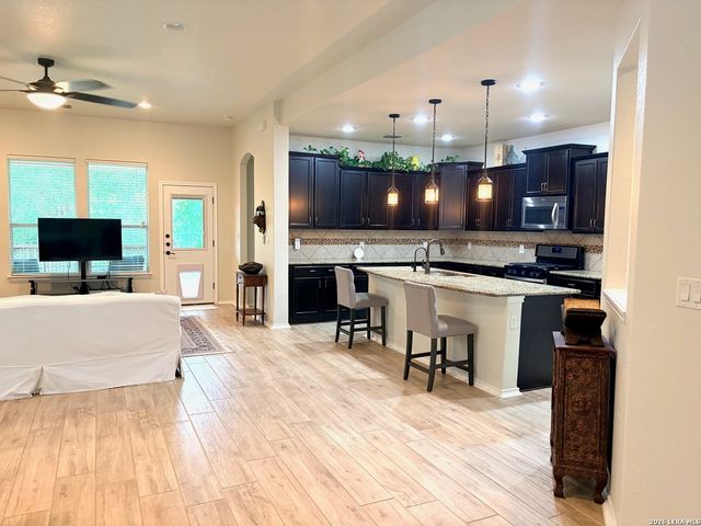 12727 Gruene Pass, San Antonio, TX 78253