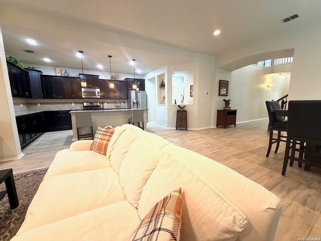 12727 Gruene Pass, San Antonio, TX 78253