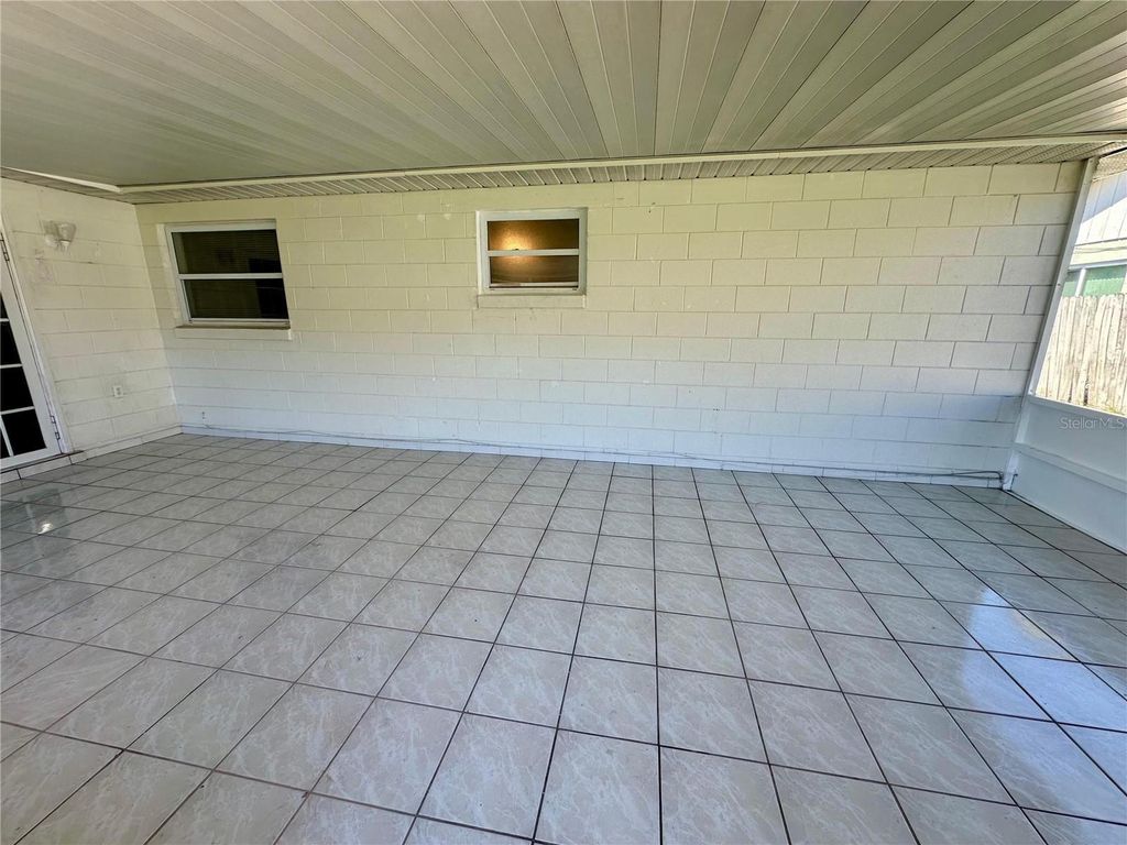 Image 14 of property listing at 1301 NOLTON WAY, Orlando, FL 32822