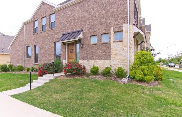10521 Chaucer Hill Lane, Irving, TX 75063