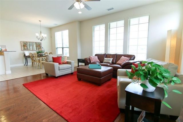 10521 Chaucer Hill Lane, Irving, TX 75063