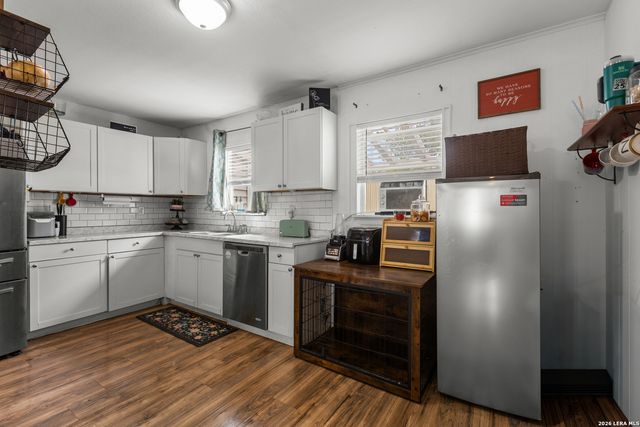530 JOHN ADAMS DR, San Antonio, TX 78228