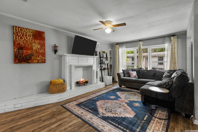 530 JOHN ADAMS DR, San Antonio, TX 78228