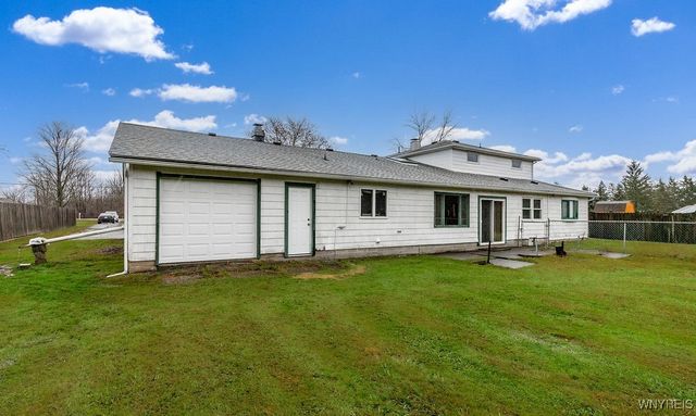 1940 Stony Point Road, Grand Island, NY 14072