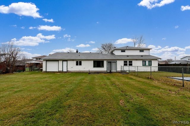 1940 Stony Point Road, Grand Island, NY 14072