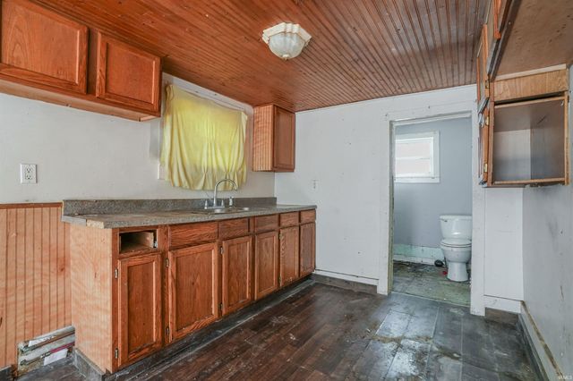 5964 N Miller, Uniondale, IN 46791