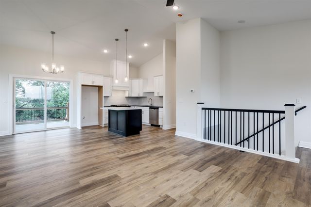 9014 E 33rd Cir S, Wichita, KS 67210