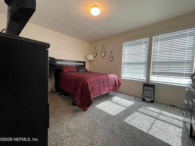 2587 OAK STREAM Drive, Green Cove Springs, FL 32043