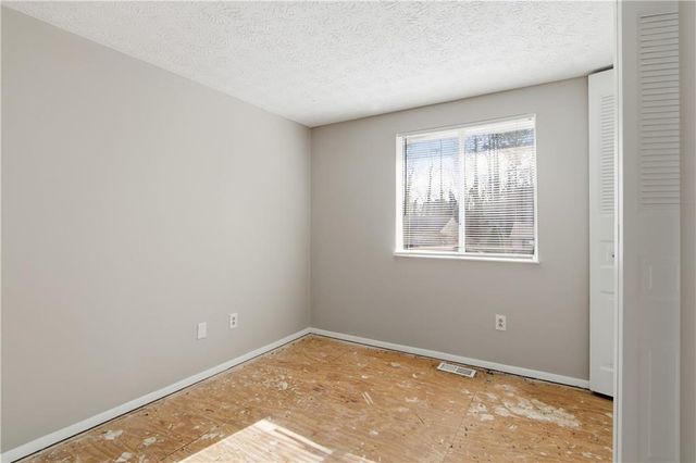 330 Hembree Forest Circle, Roswell, GA 30076