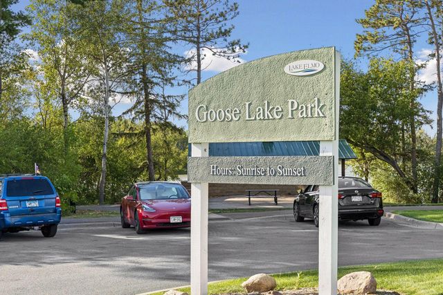 9578 8th Street N, Lake Elmo, MN 55042