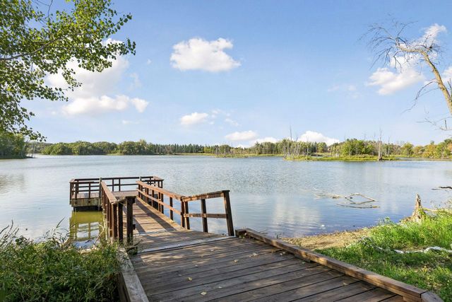 9578 8th Street N, Lake Elmo, MN 55042