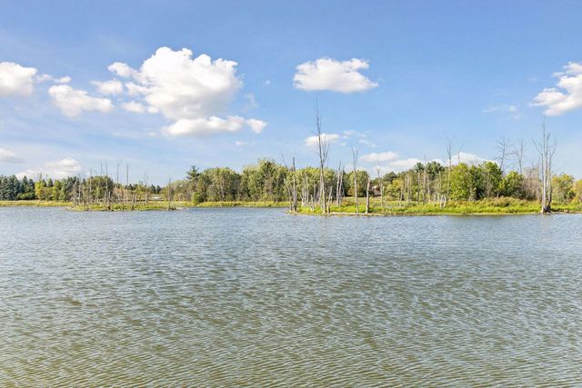9578 8th Street N, Lake Elmo, MN 55042