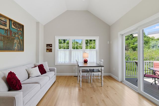 23 Fox Hill Lane 23, Dracut, MA 01826