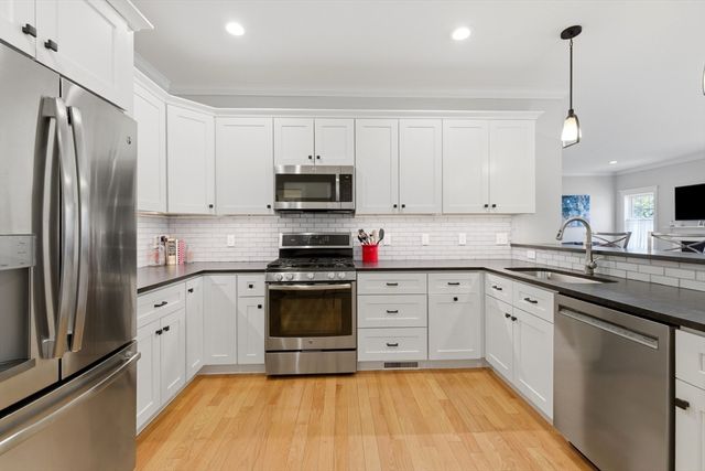 23 Fox Hill Lane 23, Dracut, MA 01826