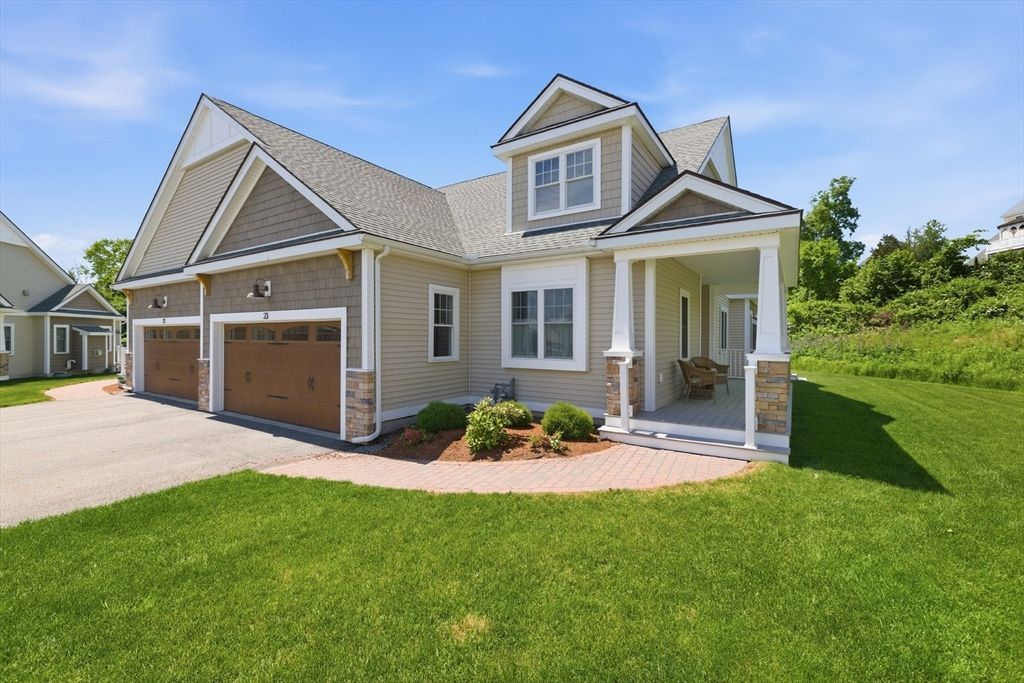 23 Fox Hill Lane 23, Dracut, MA 01826