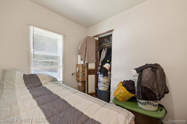 3902 Isabelle Street, Inkster, MI 48141