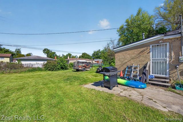 3902 Isabelle Street, Inkster, MI 48141