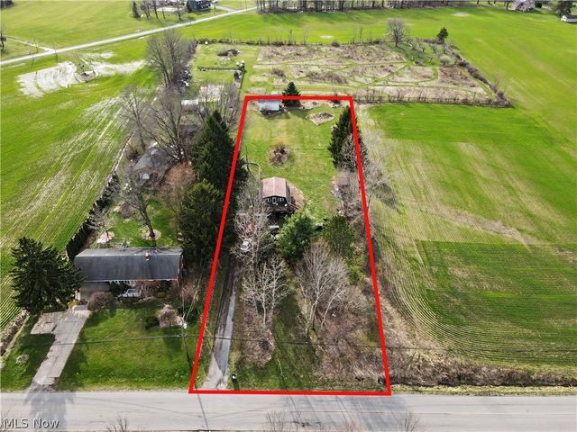 11488 S Duck Creek Road, Salem, OH 44460